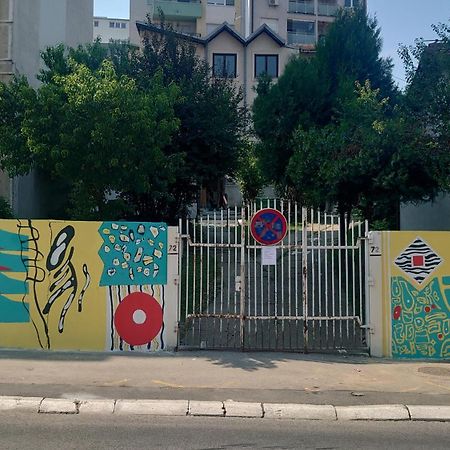 Sunshine Hostel 免费洗衣机 高速上网 Belgrado Esterno foto