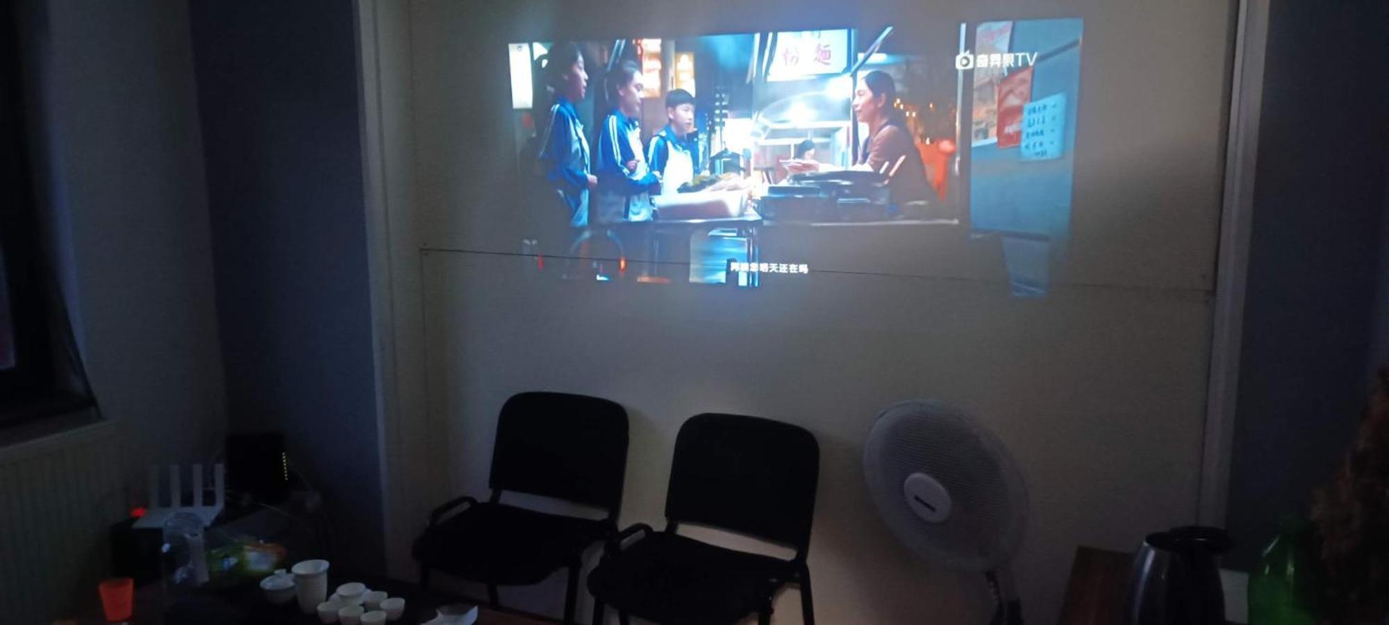 Sunshine Hostel 免费洗衣机 高速上网 Belgrado Esterno foto